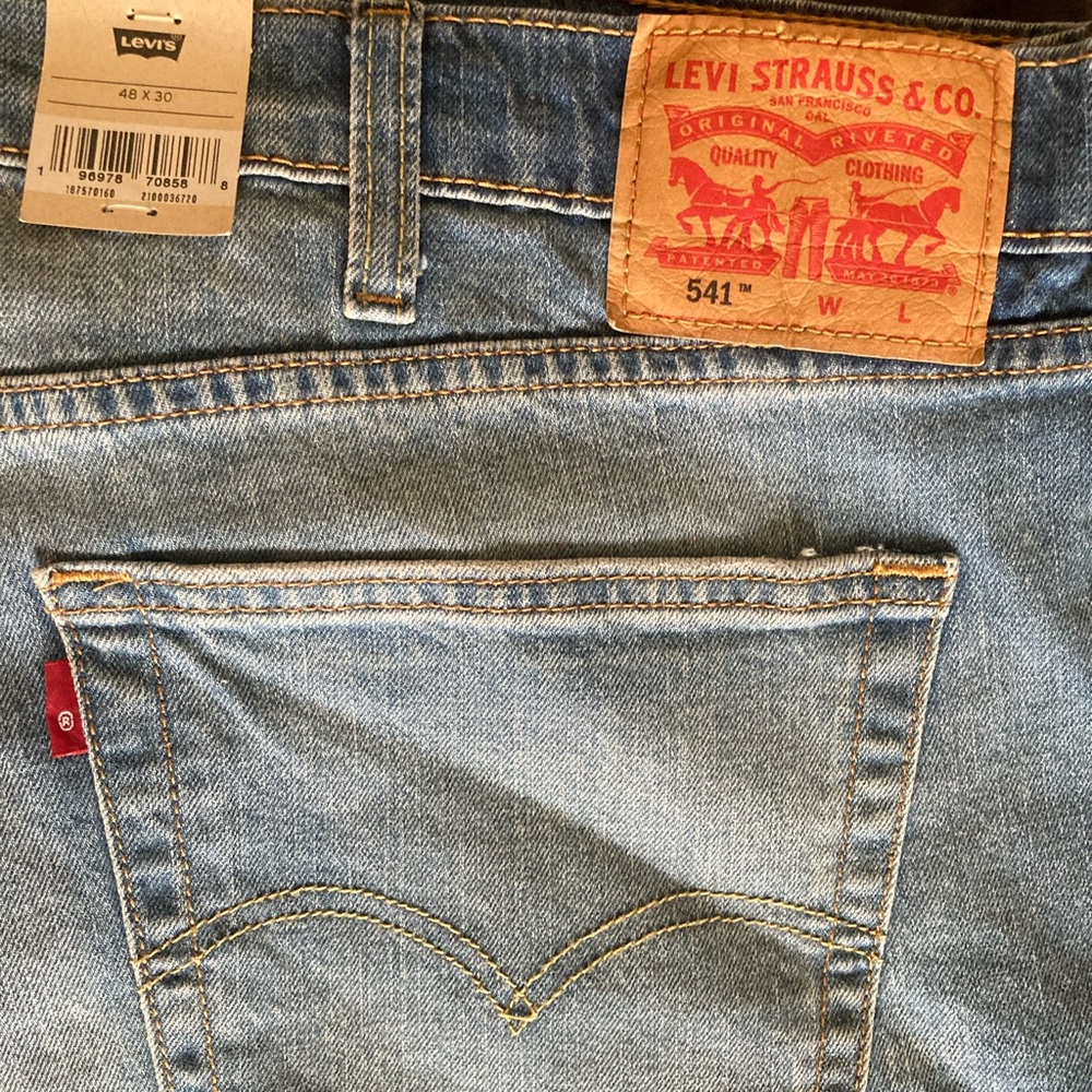 Levi's Blue Denim Jeans with Tan Stitching